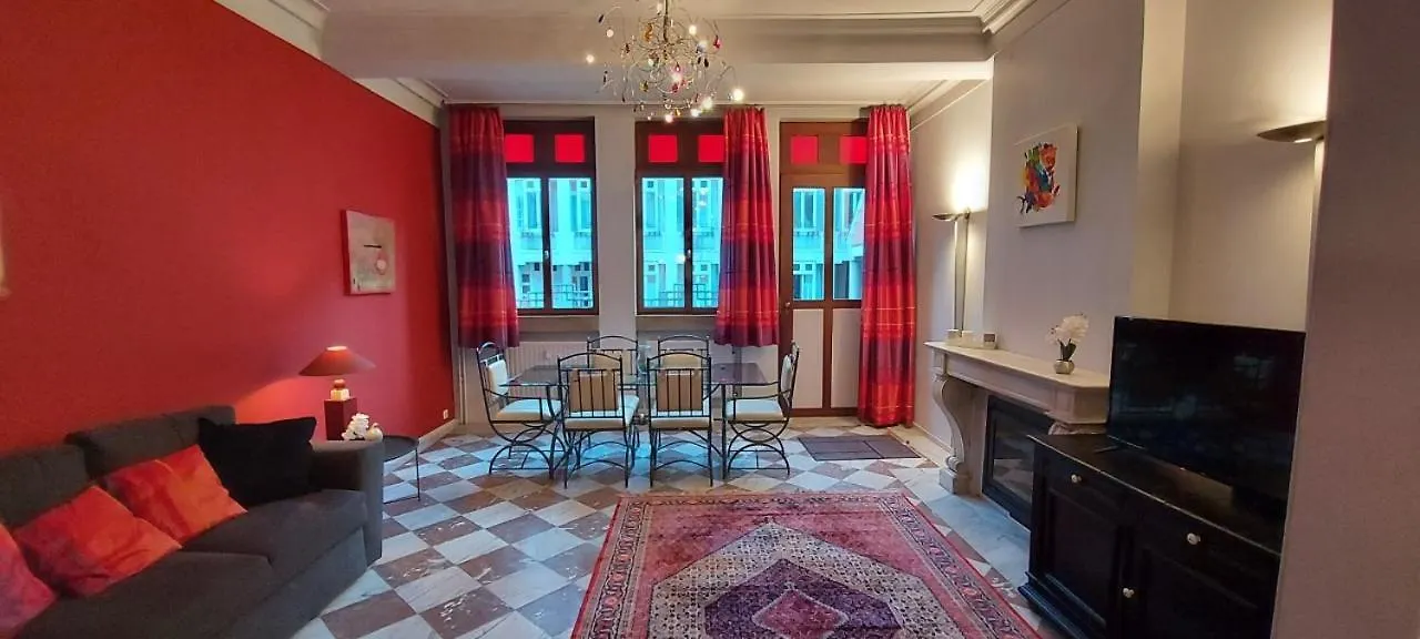 Duplex 2 Chambres Situe Au Centre Du Coeur Historique De Luik