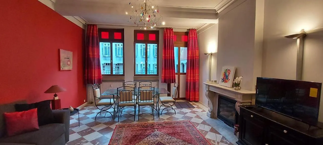 Appartement Duplex 2 Chambres Situe Au Centre Du Coeur Historique De Luik